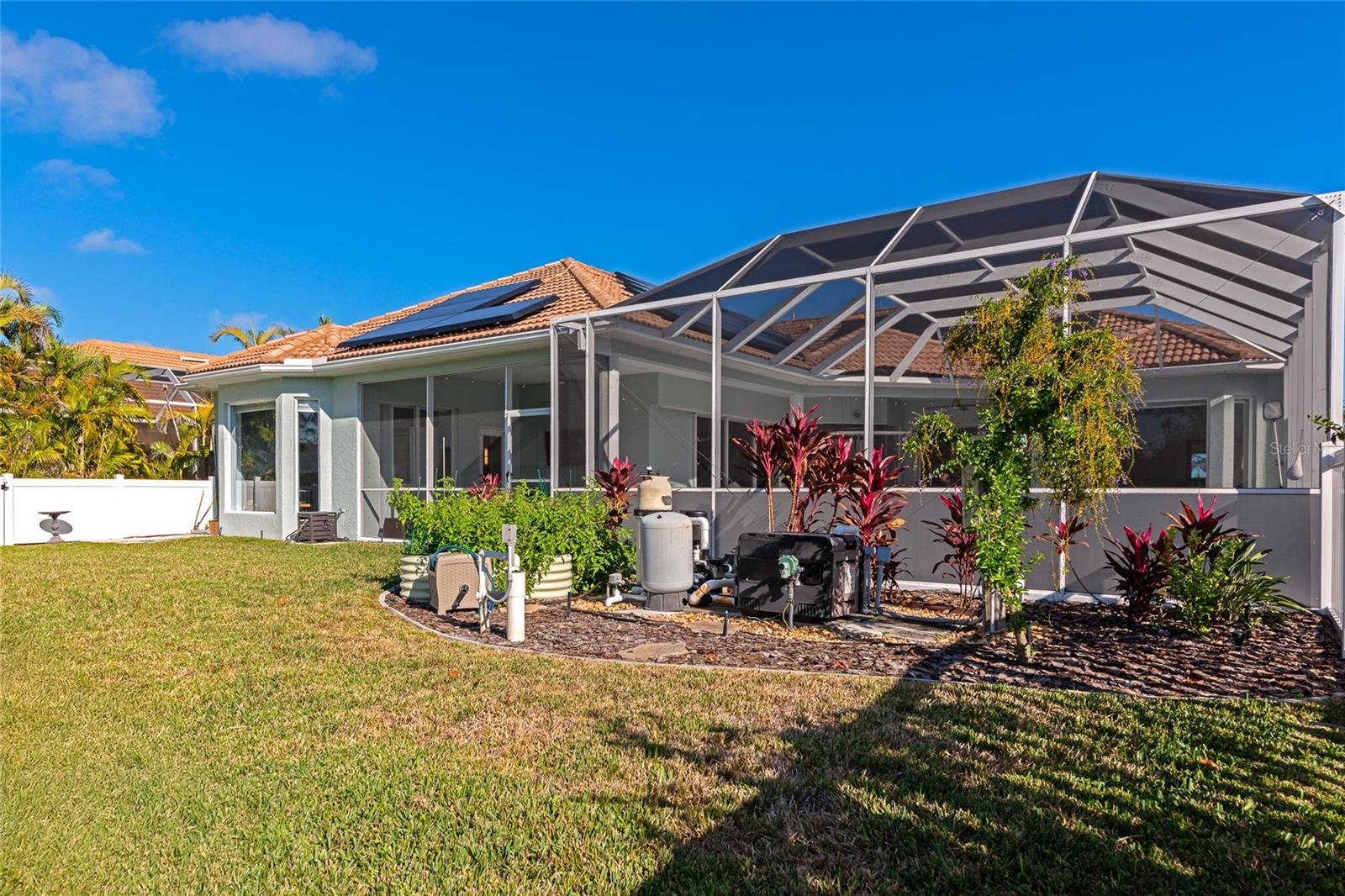 RIVENDELL THE WOODLANDS - Residential