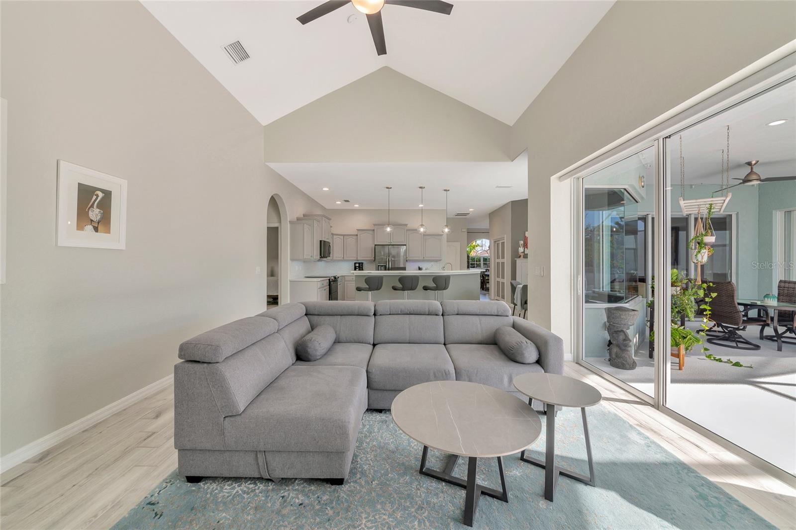 RIVENDELL THE WOODLANDS - Residential