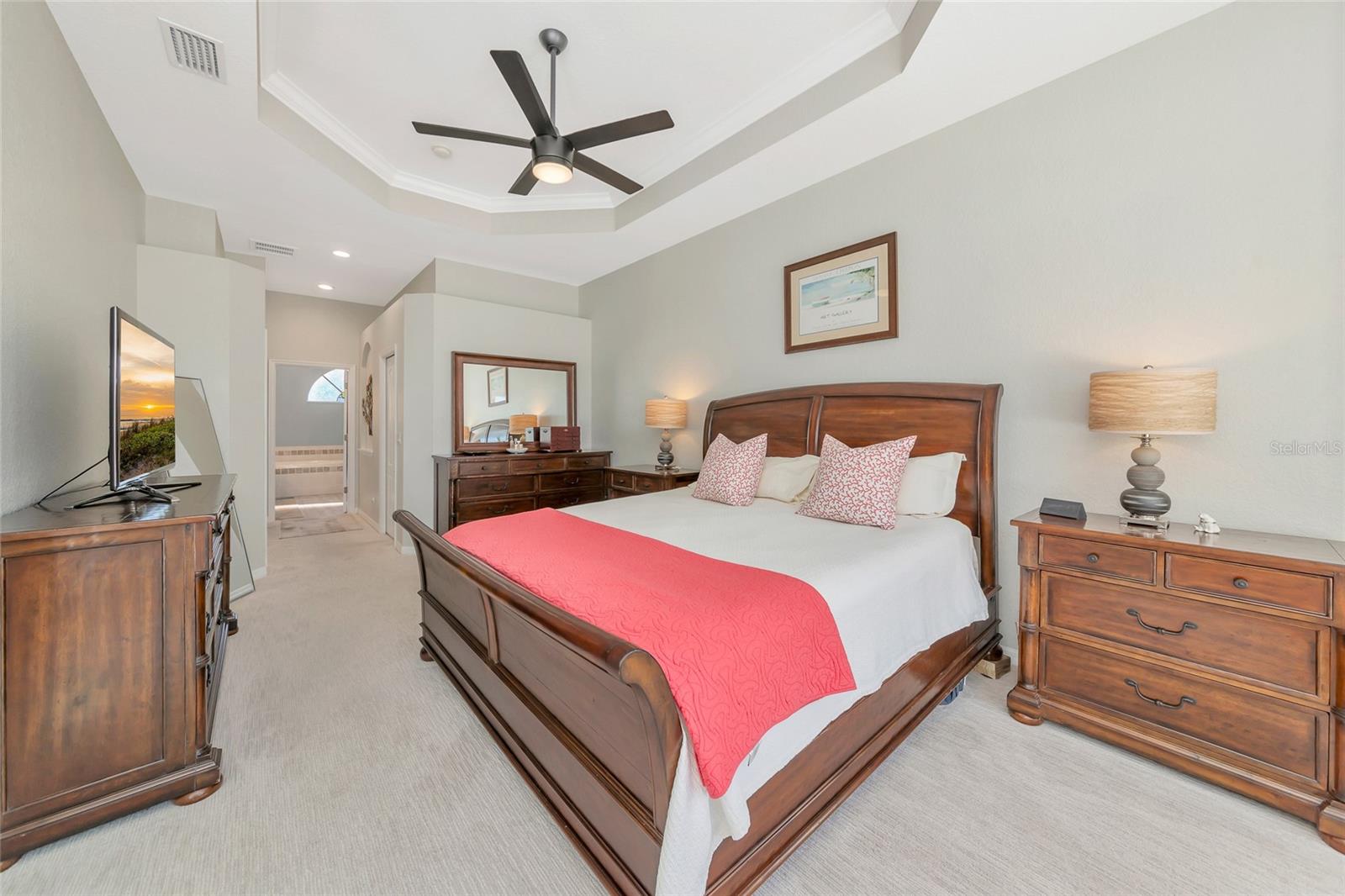 RIVENDELL THE WOODLANDS - Residential