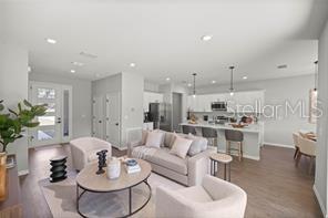 MARION OAKS UN 04 - Residential