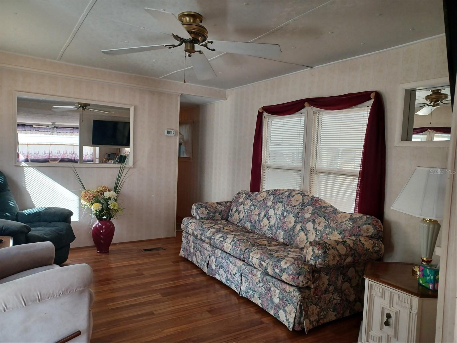 TIPPECANOE VILLAGE UNREC - Residential