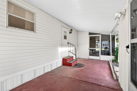 Tiny photo for 684 Cindi Avenue, Leesburg, FL 34788 (MLS # V4946373)