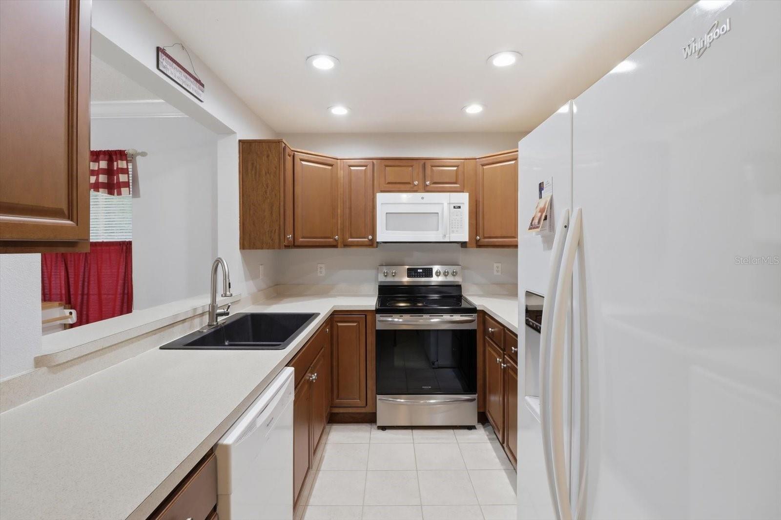 SPRING HILL - Residential