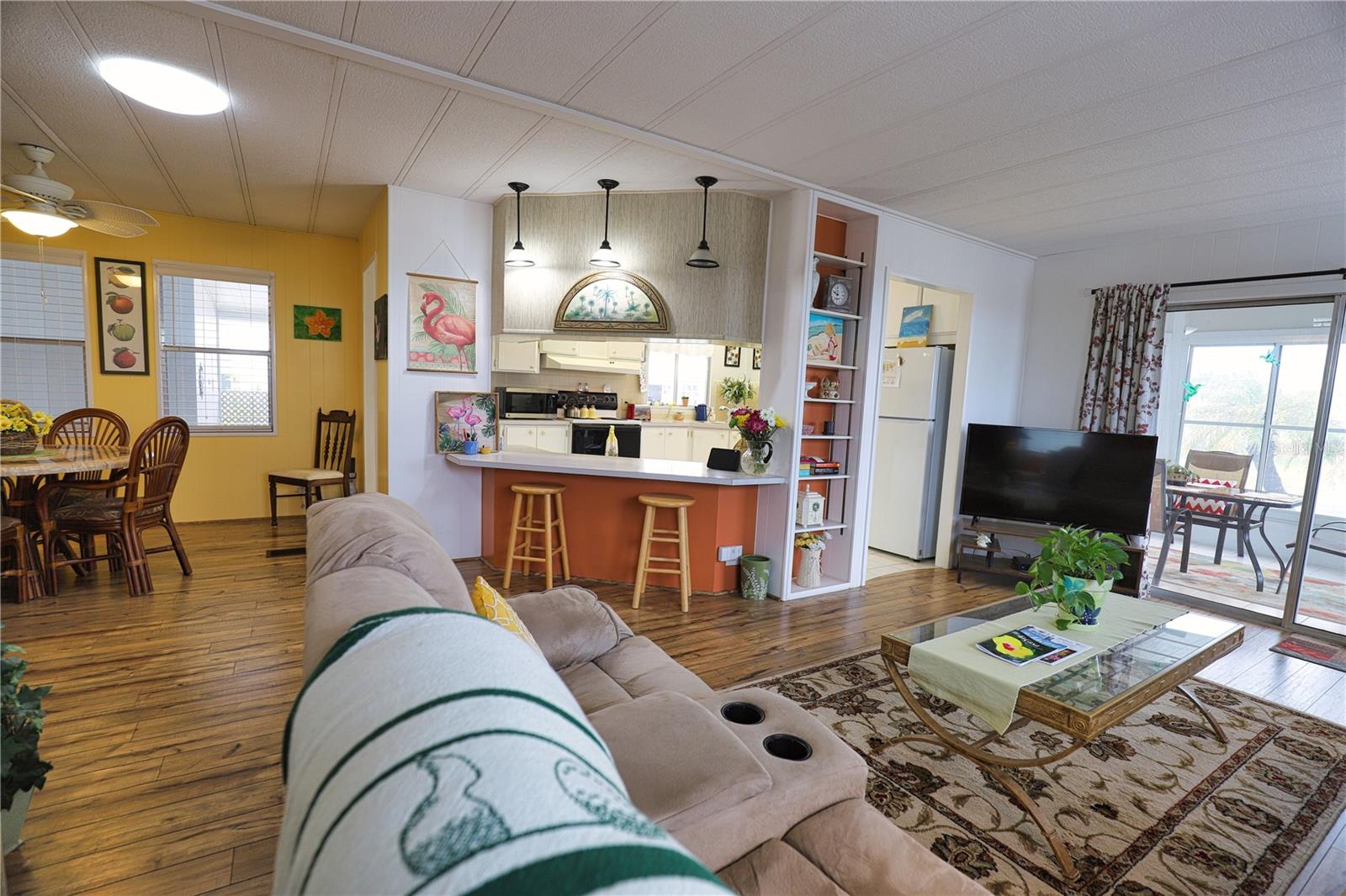LA CASA MHP CO-OP - Residential