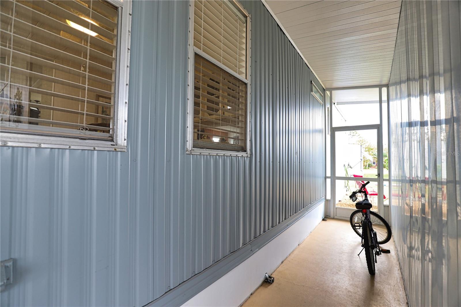 LA CASA MHP CO-OP - Residential