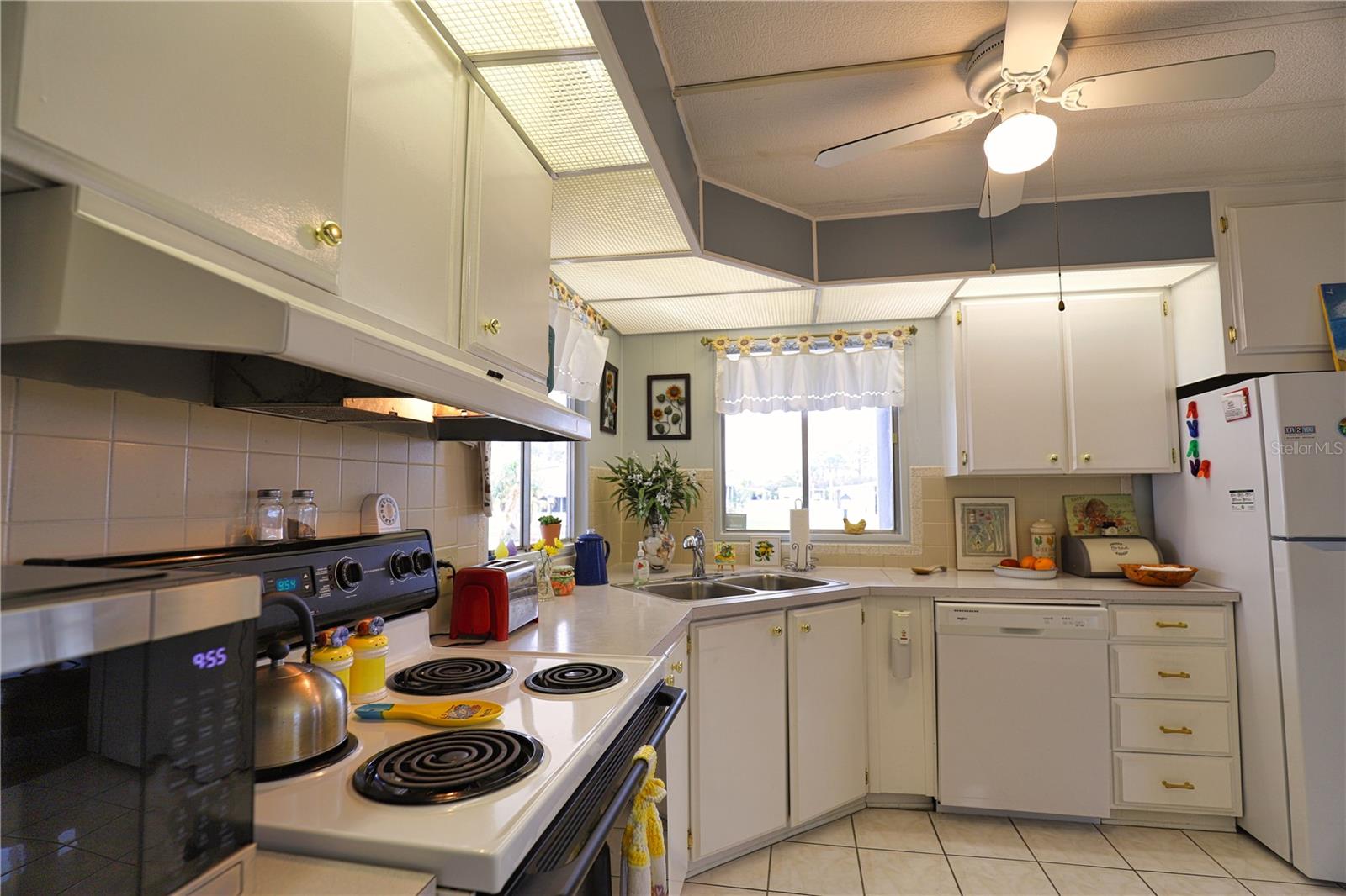 LA CASA MHP CO-OP - Residential
