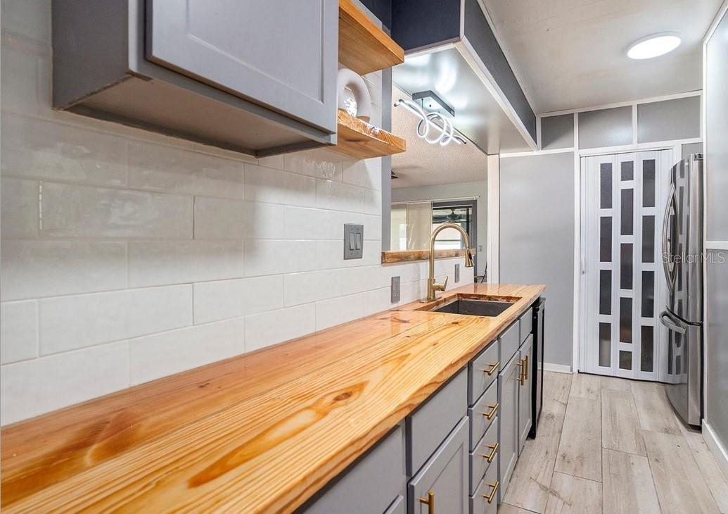 COUNTRY PLACE UNIT IV B - Residential