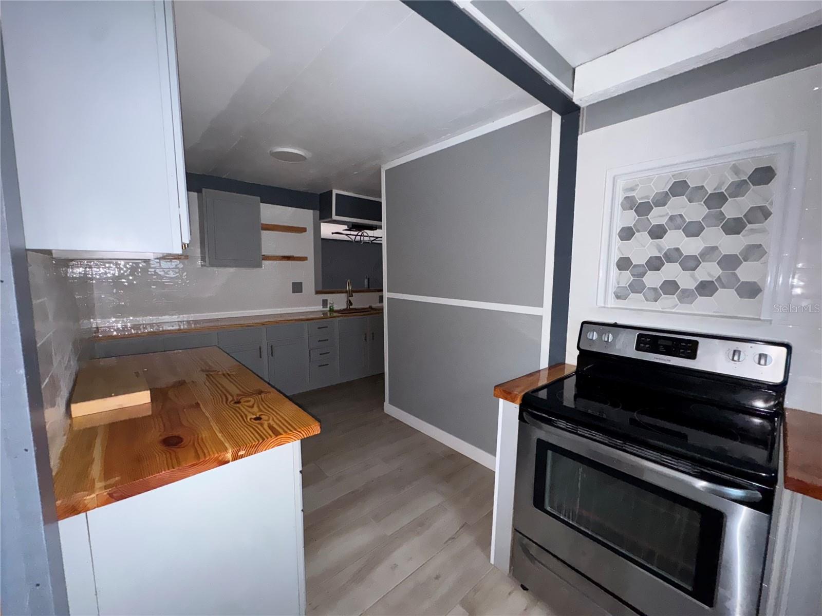 COUNTRY PLACE UNIT IV B - Residential