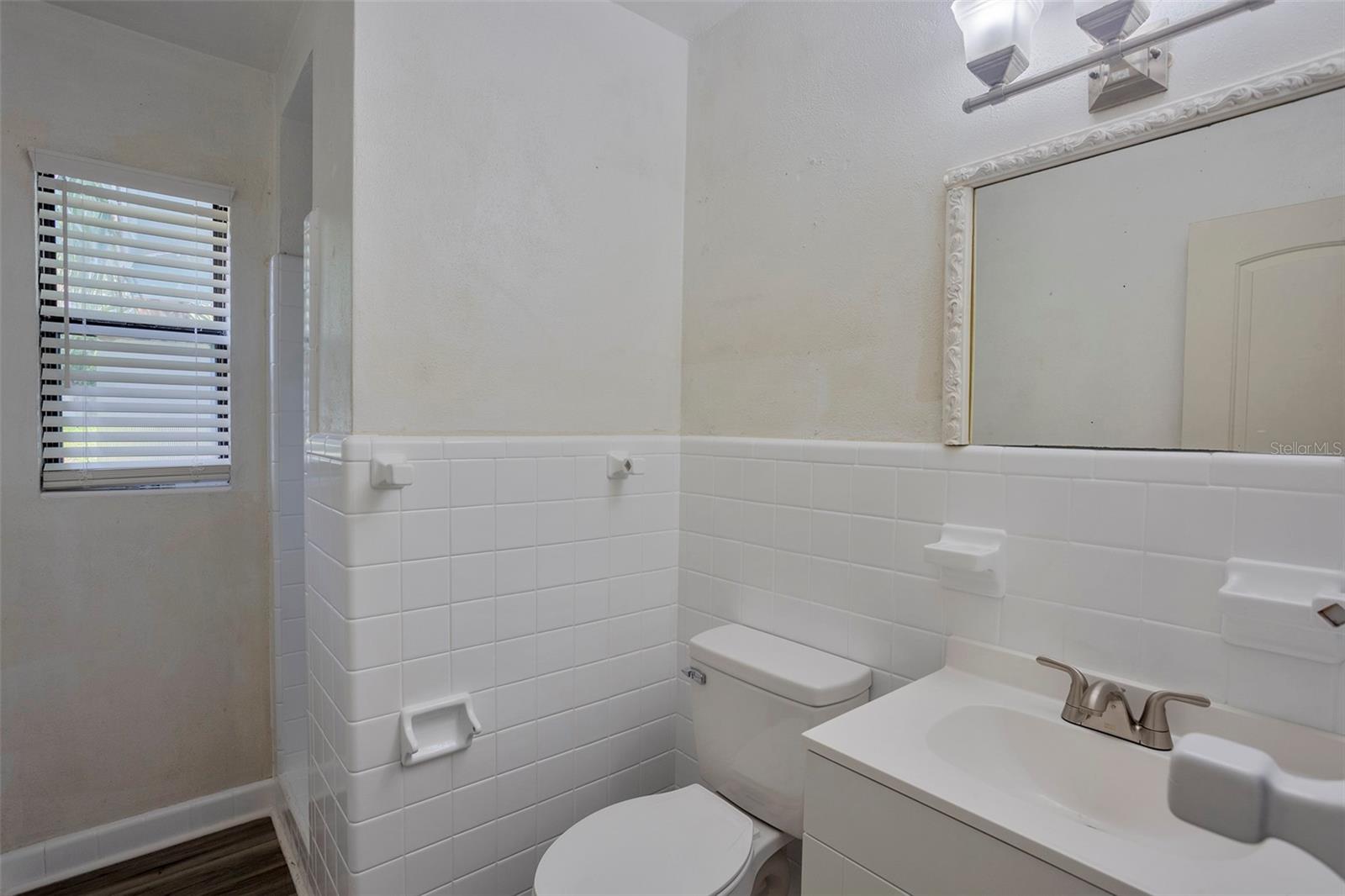 SUNSET POINT A REP - Residential Lease