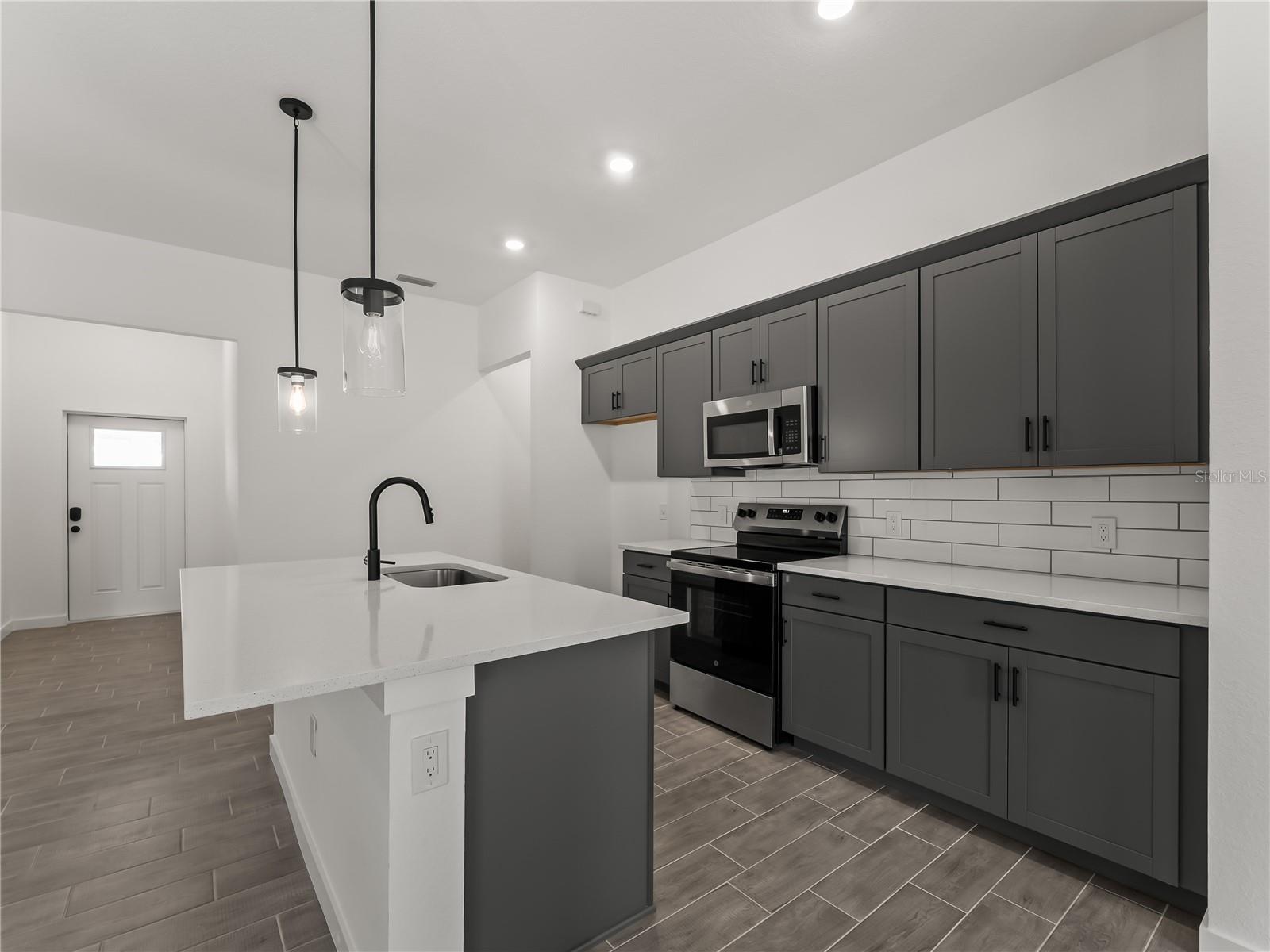 PORT CHARLOTTE SUB 19 - Residential