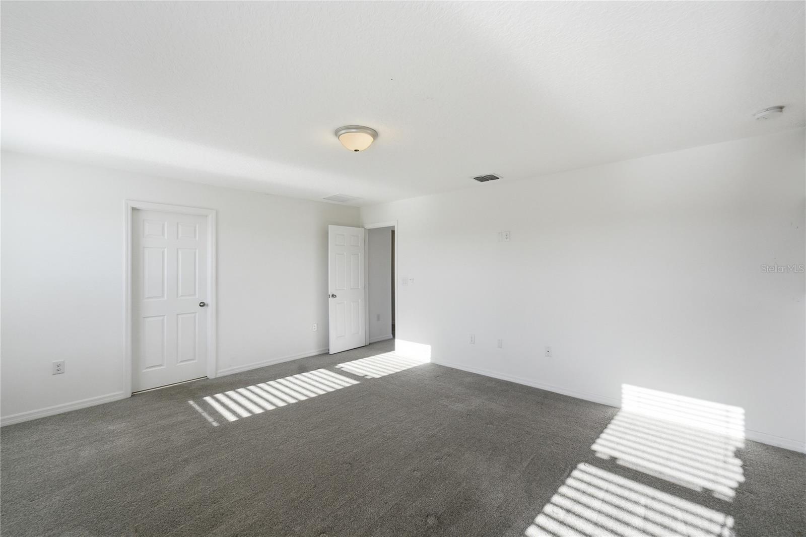 WATERBROOKE - Residential