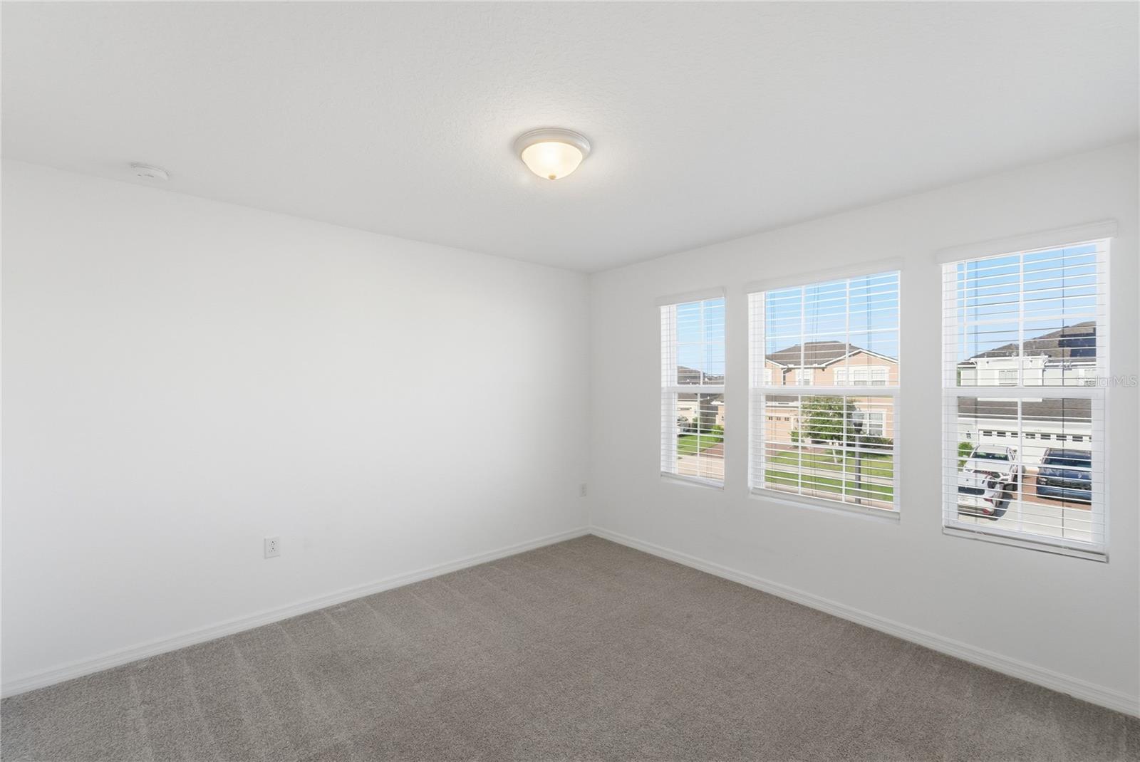 WATERBROOKE - Residential