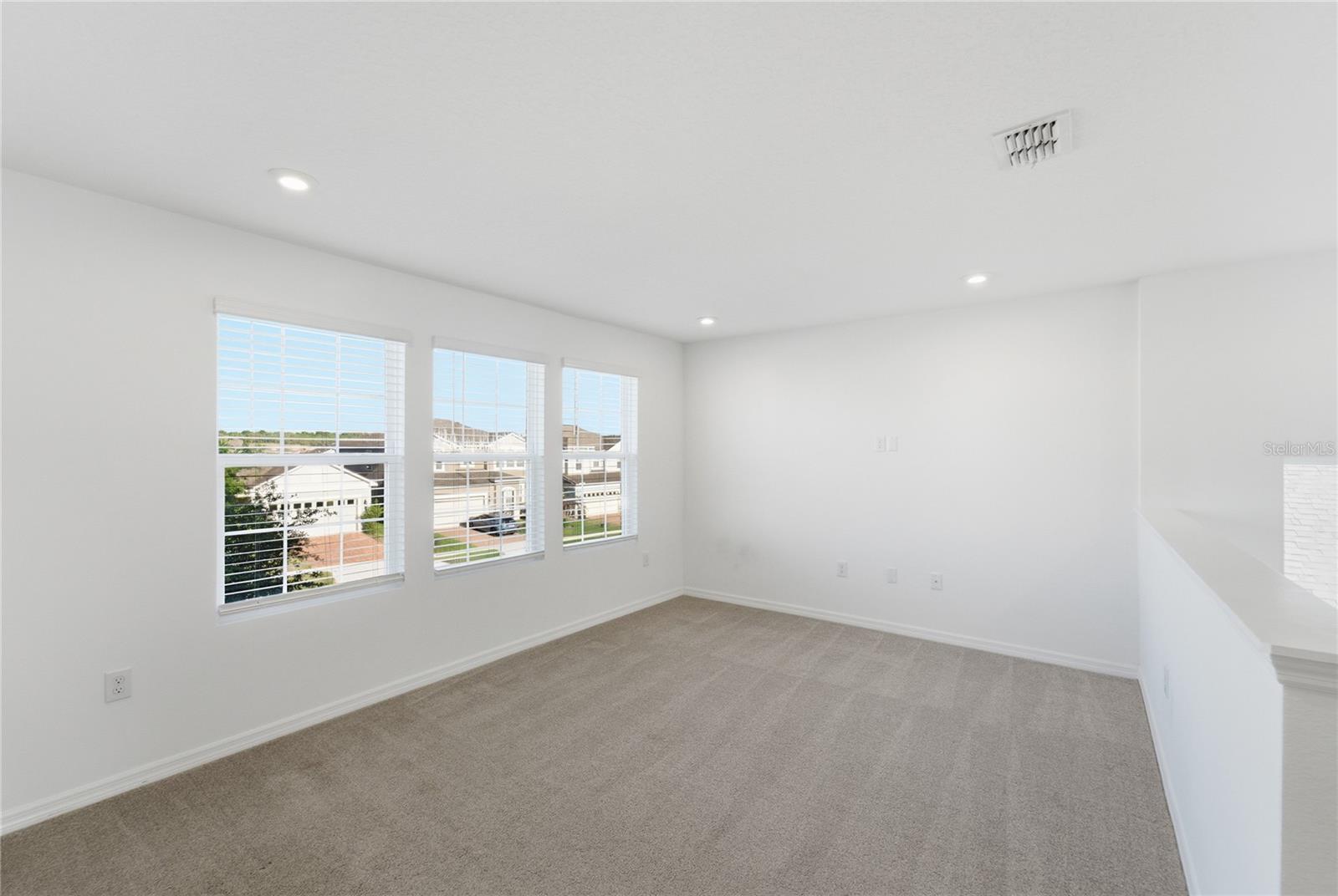 WATERBROOKE - Residential