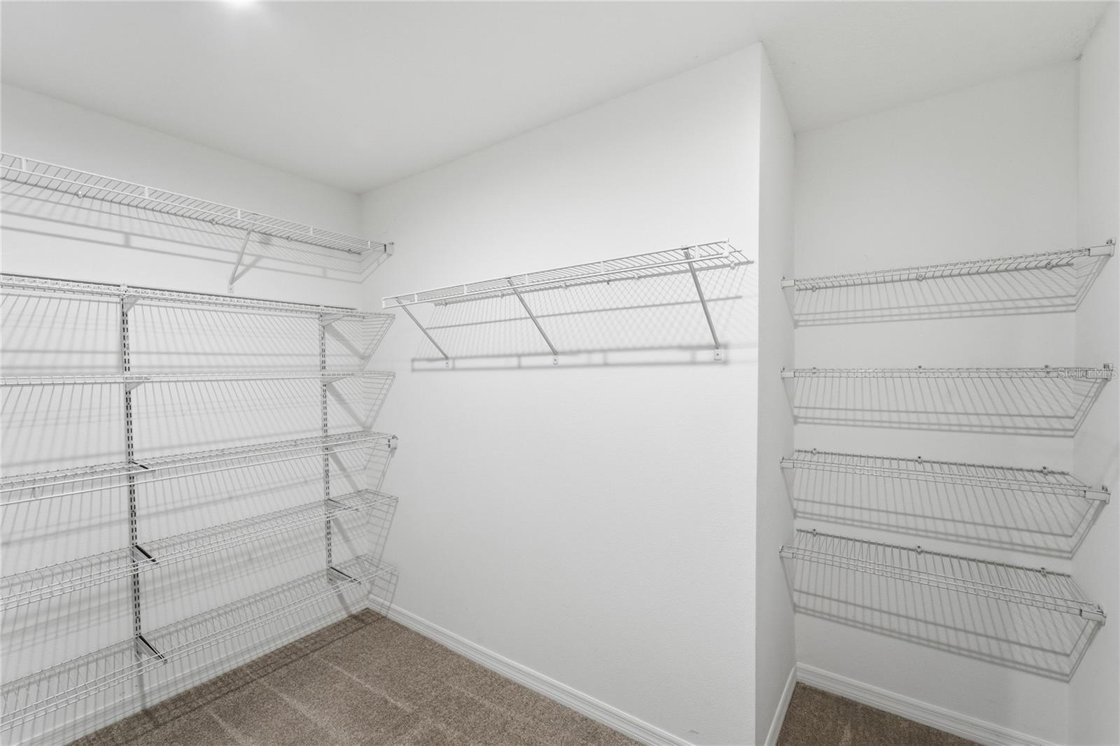 WATERBROOKE - Residential