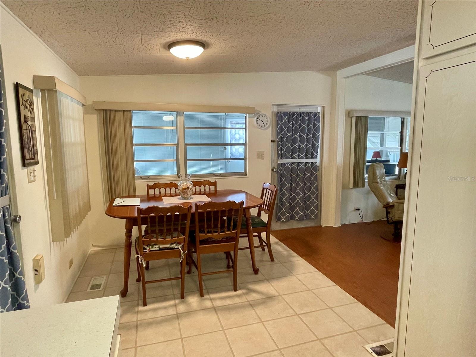 SUNSET PALMS UNREC - Residential