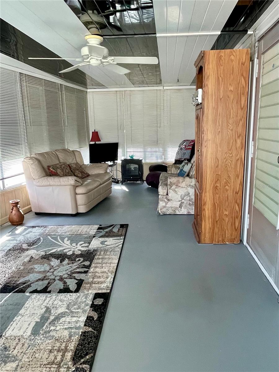 SUNSET PALMS UNREC - Residential