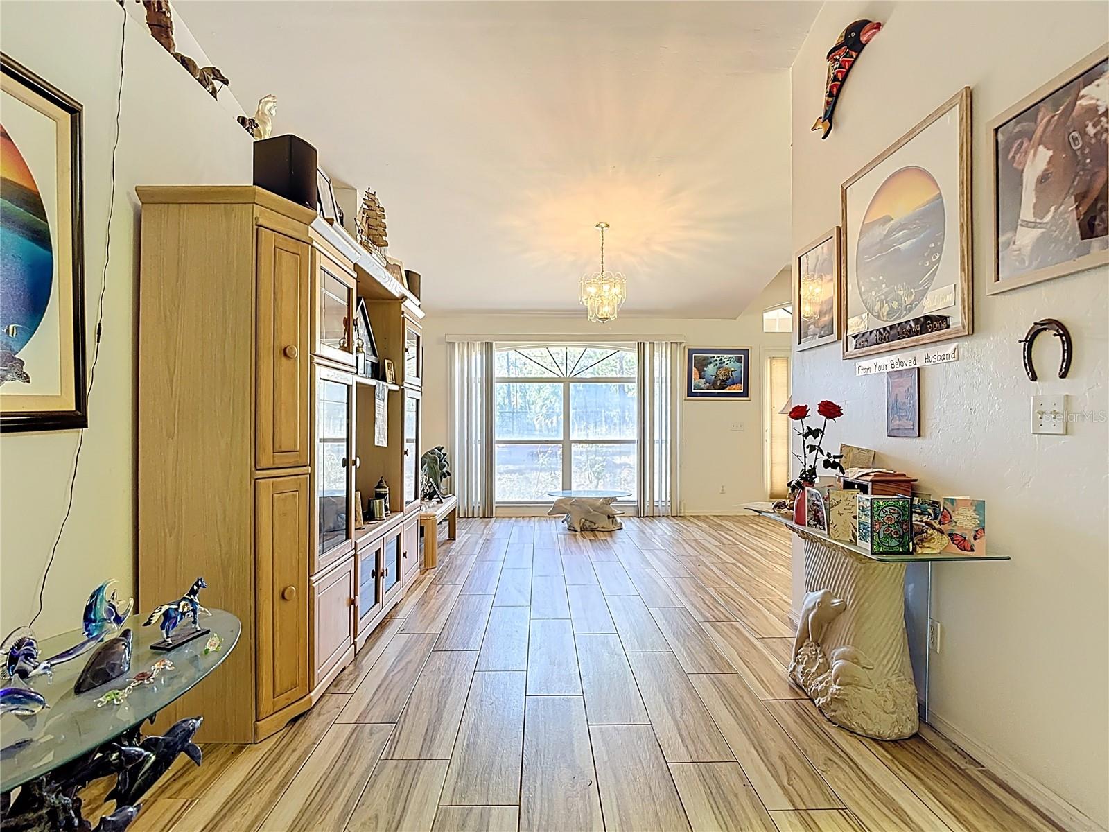 GOLDEN GATE ESTATE UNIT 48 - Residential