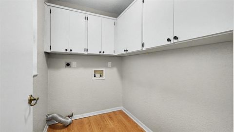 Tiny photo for 4620 NE 8th Street, Ocala, FL 34470 (MLS # O6407029)