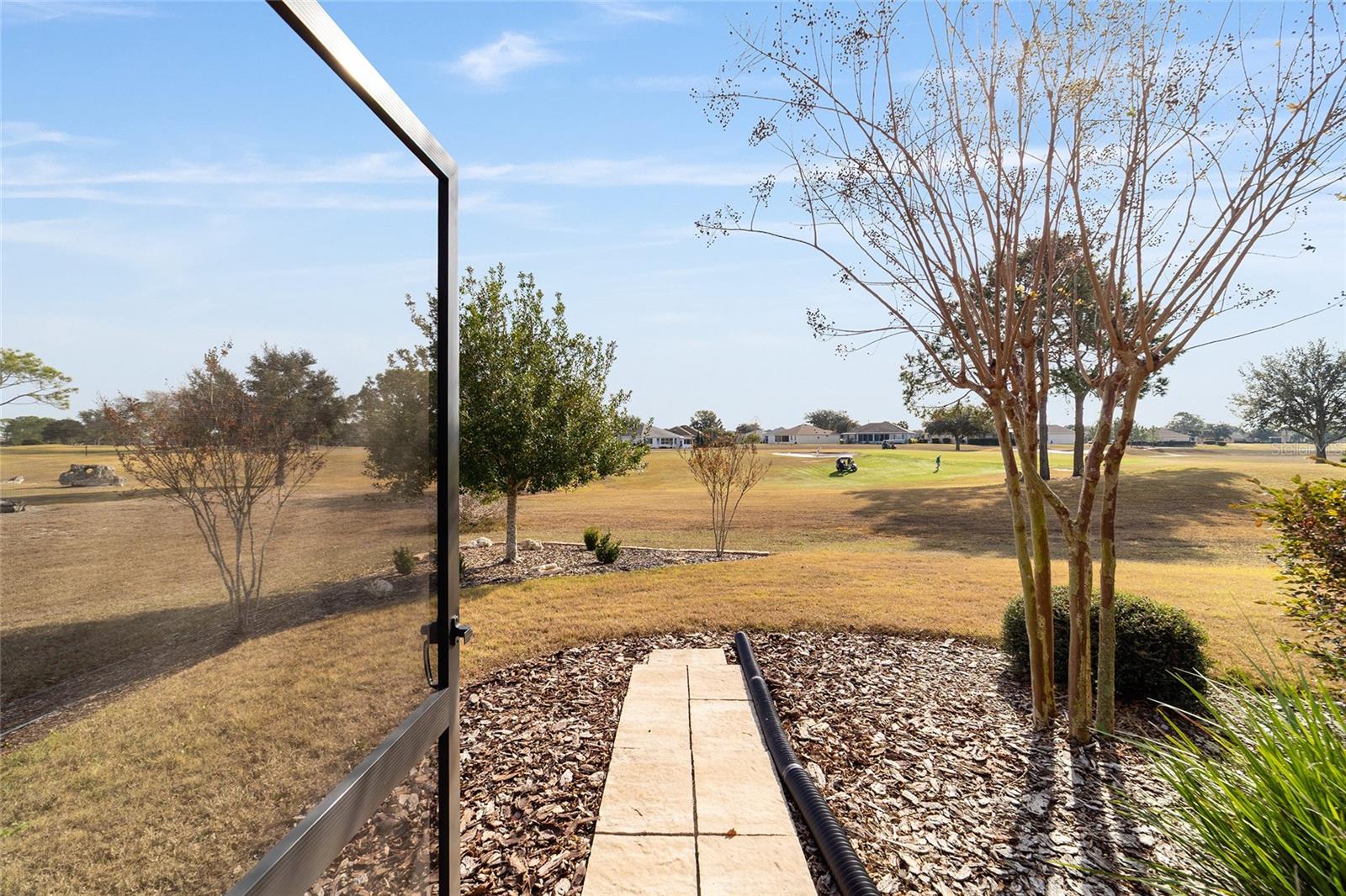 ON TOP OF THE WORLD - Residential