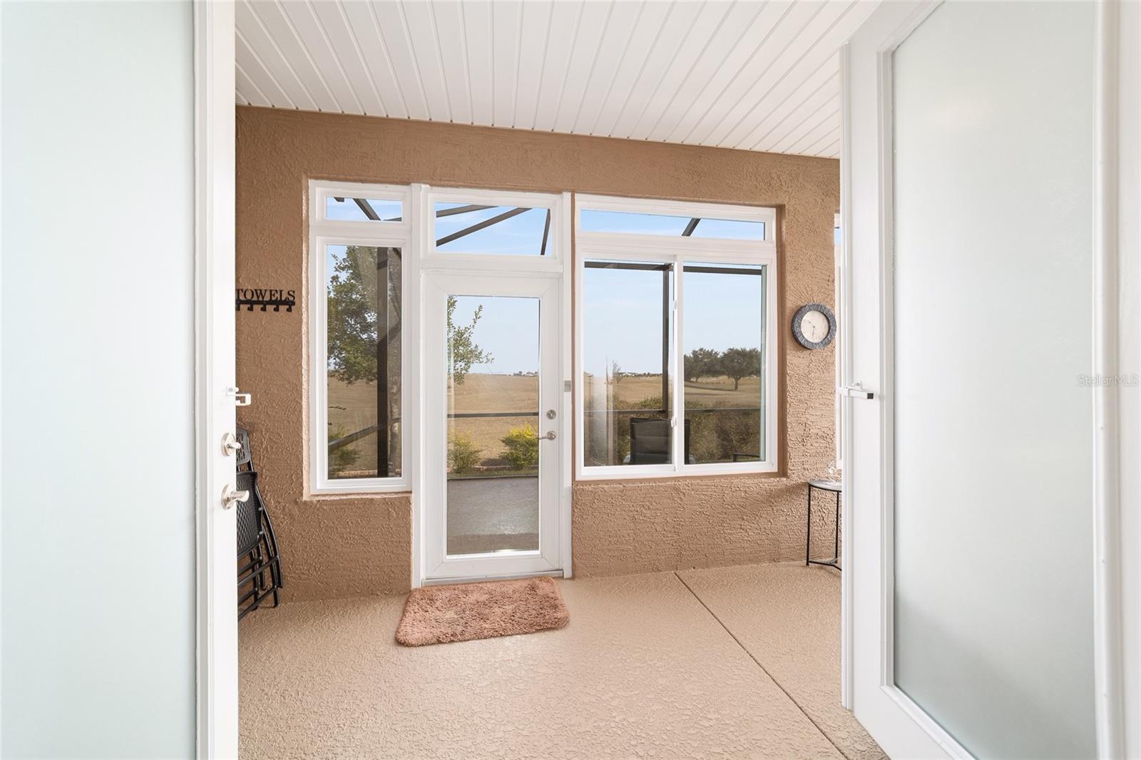 ON TOP OF THE WORLD - Residential