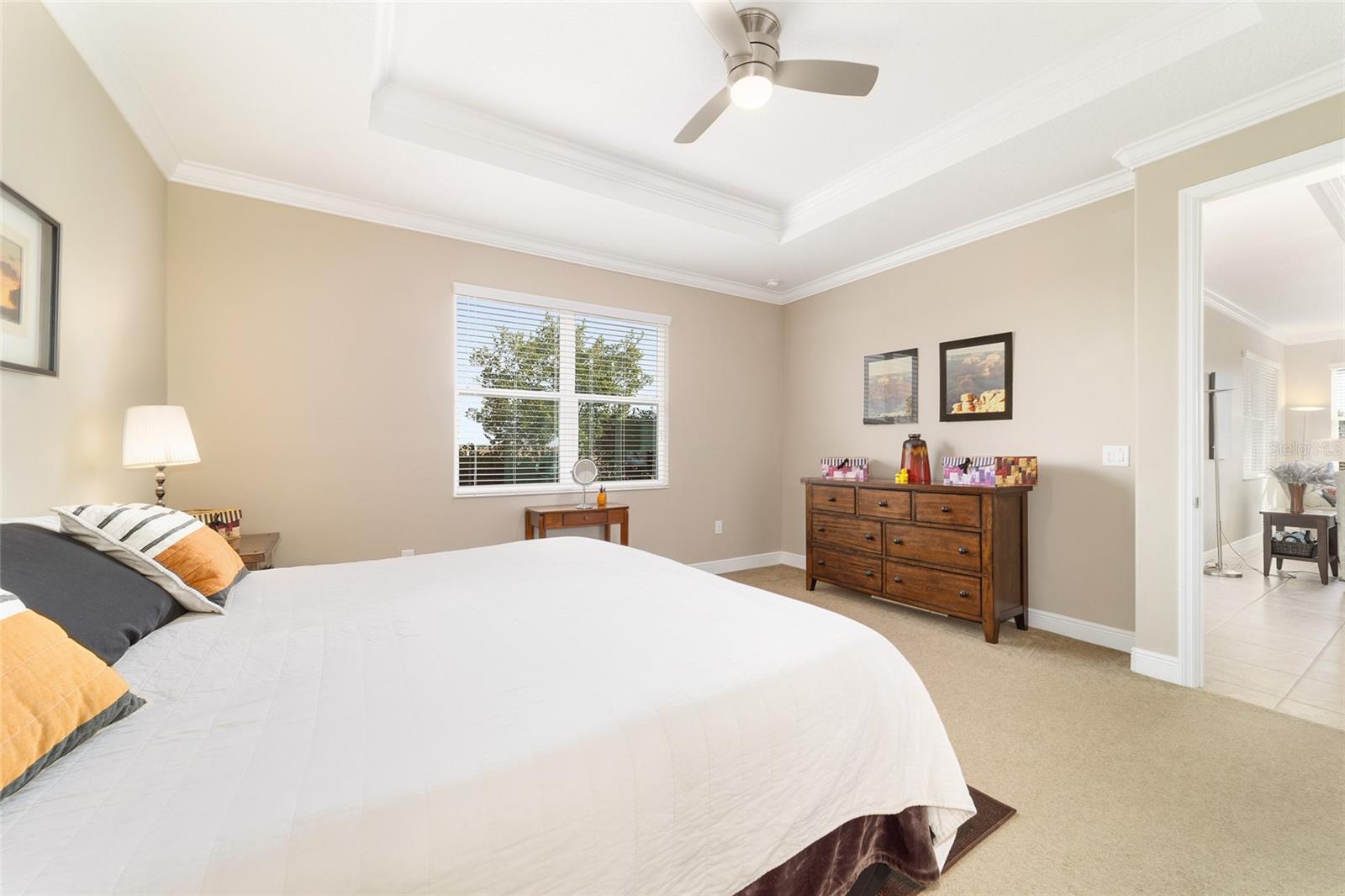 ON TOP OF THE WORLD - Residential