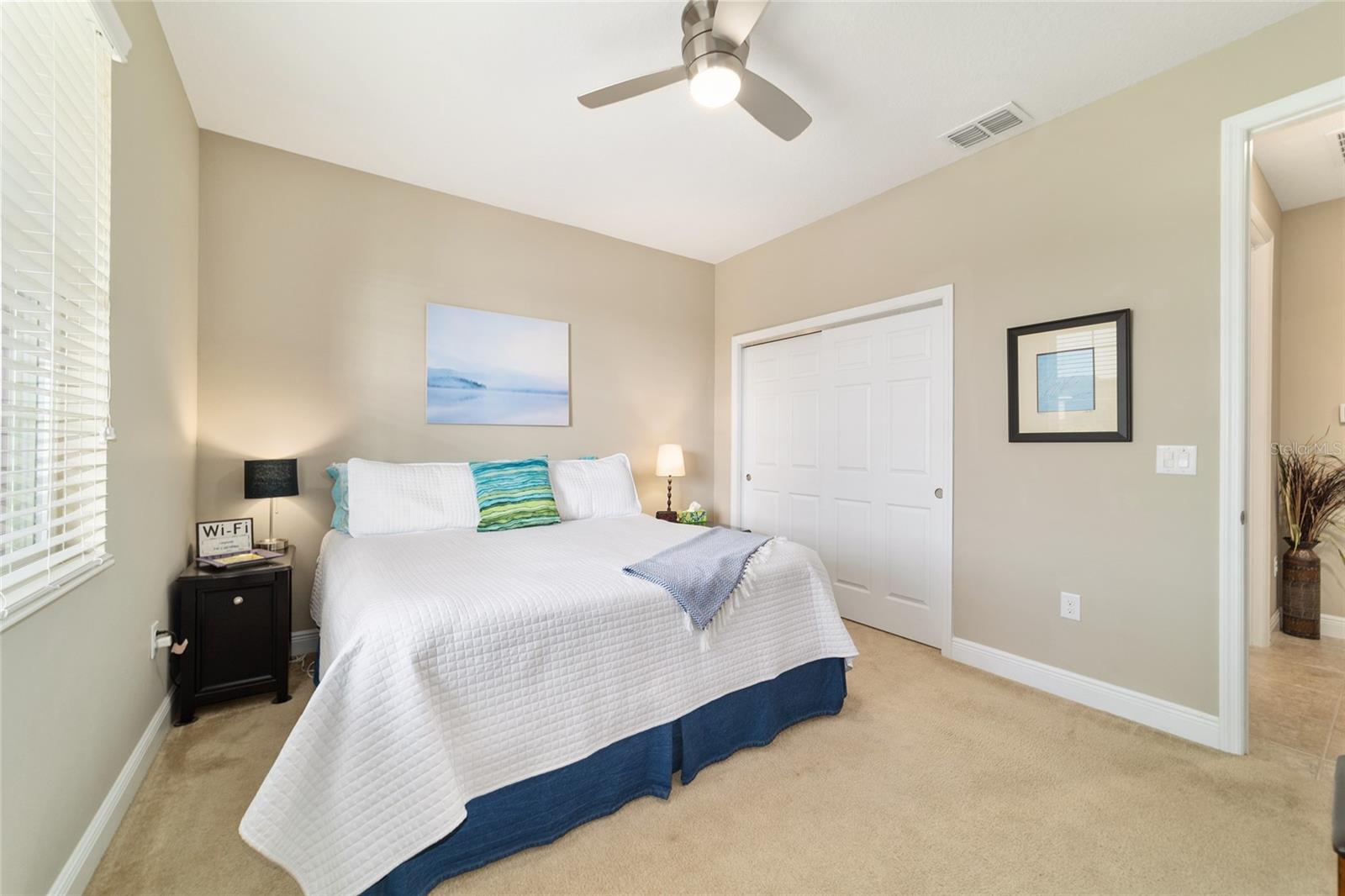 ON TOP OF THE WORLD - Residential