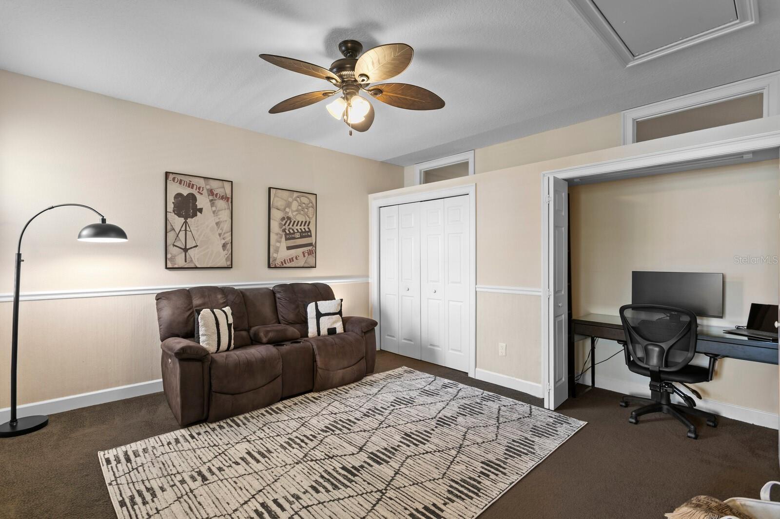 ISLAND ESTATES - DOLPHINS LANDING - Residential
