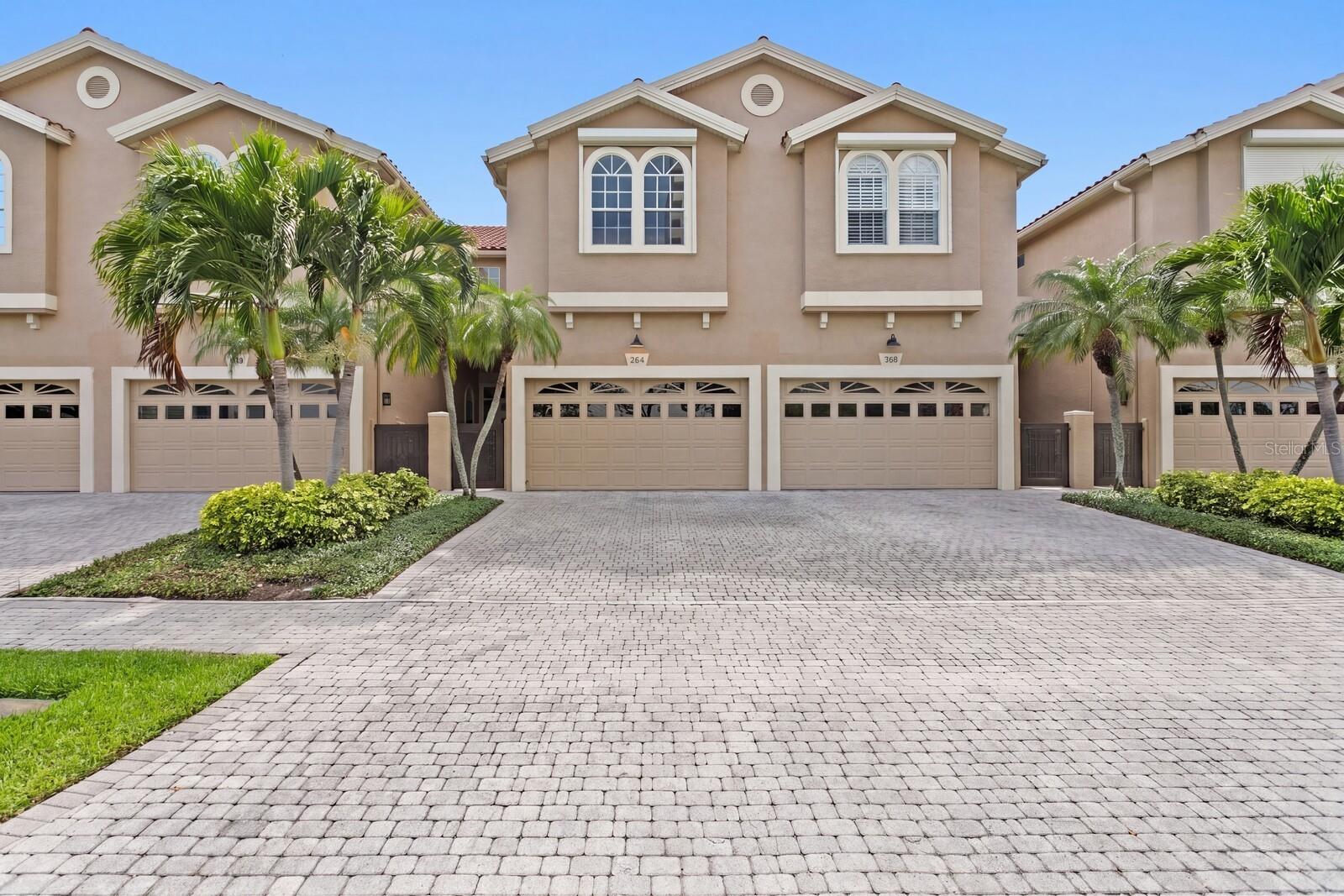ISLAND ESTATES - DOLPHINS LANDING - Residential