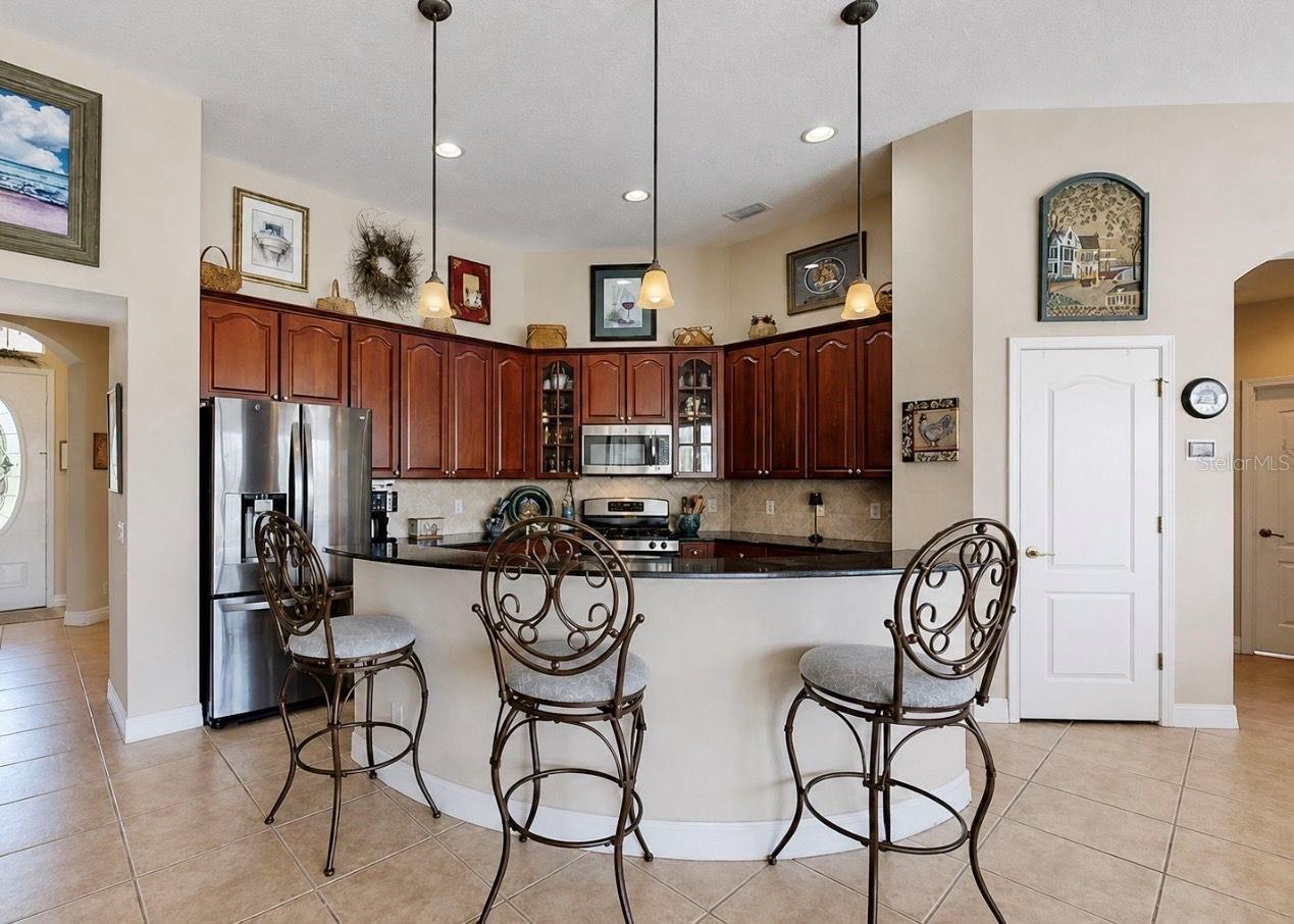 SUN CITY CENTER UNIT 262 PH - Residential