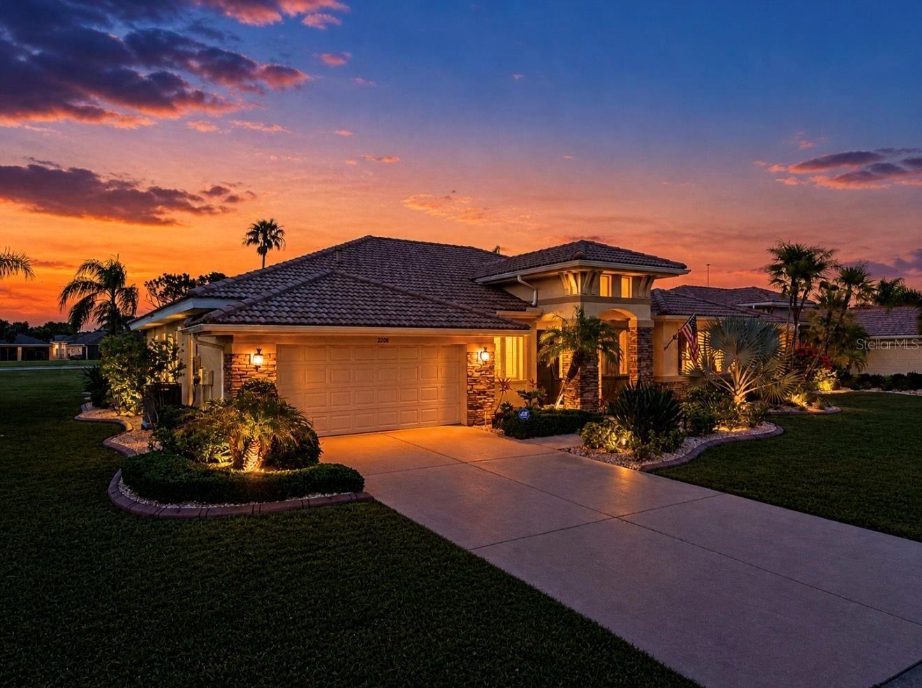 2208 MYRTLE VISTA COURT