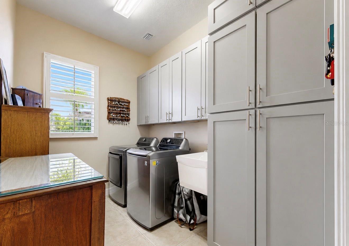 SUN CITY CENTER UNIT 262 PH - Residential
