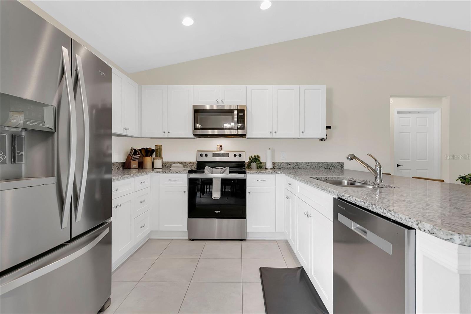 CITRA HIGHLANDS - Residential