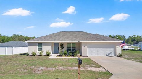 Photo of 1725 NE 160th Place, Citra, FL 32113 (MLS # G5109315)