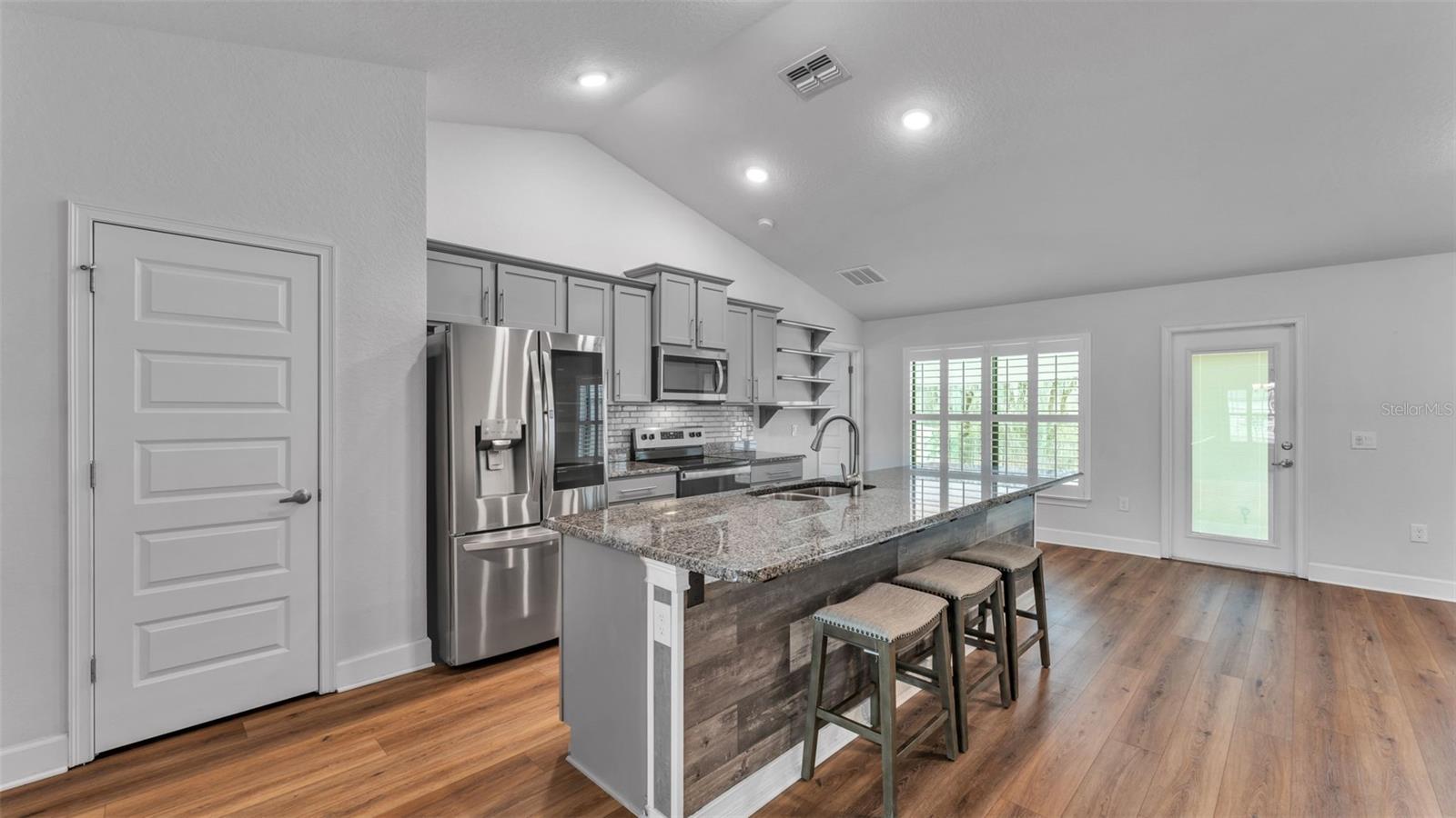 HERITAGE PARK - Residential