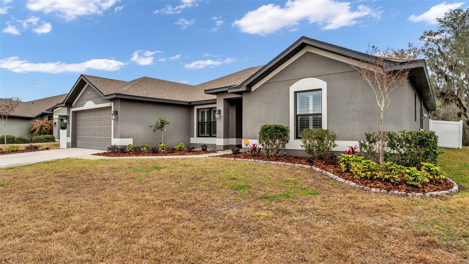 HERITAGE PARK - Residential