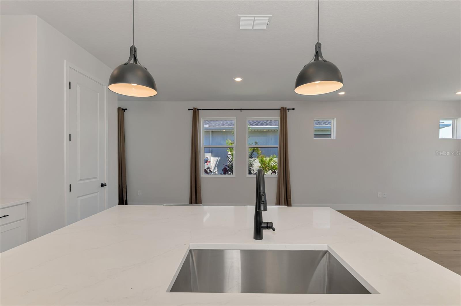 GRACEWATER/SARASOTA PH 1 - Residential Lease