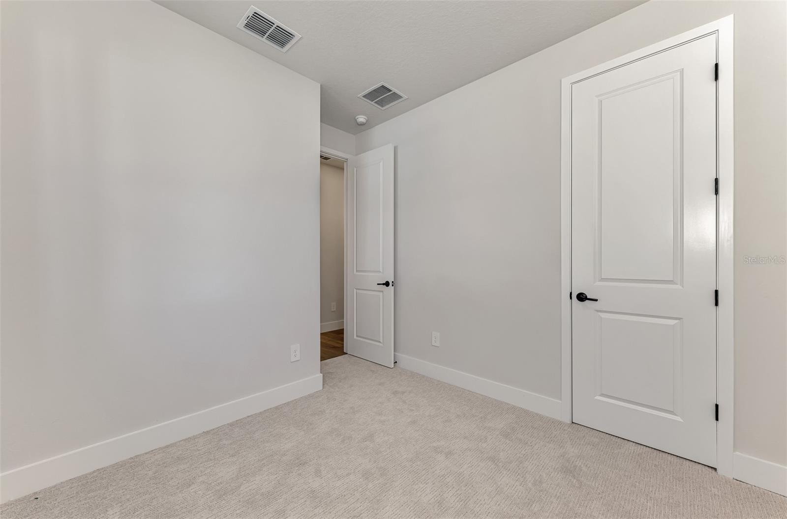 GRACEWATER/SARASOTA PH 1 - Residential Lease