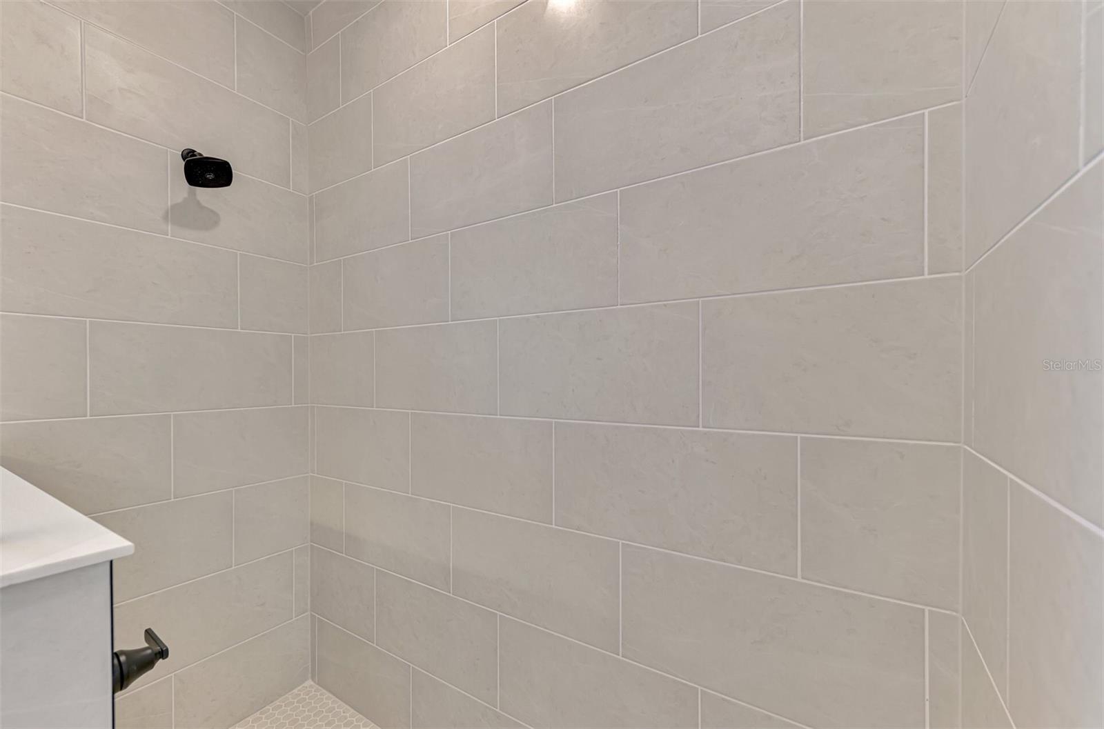 GRACEWATER/SARASOTA PH 1 - Residential Lease