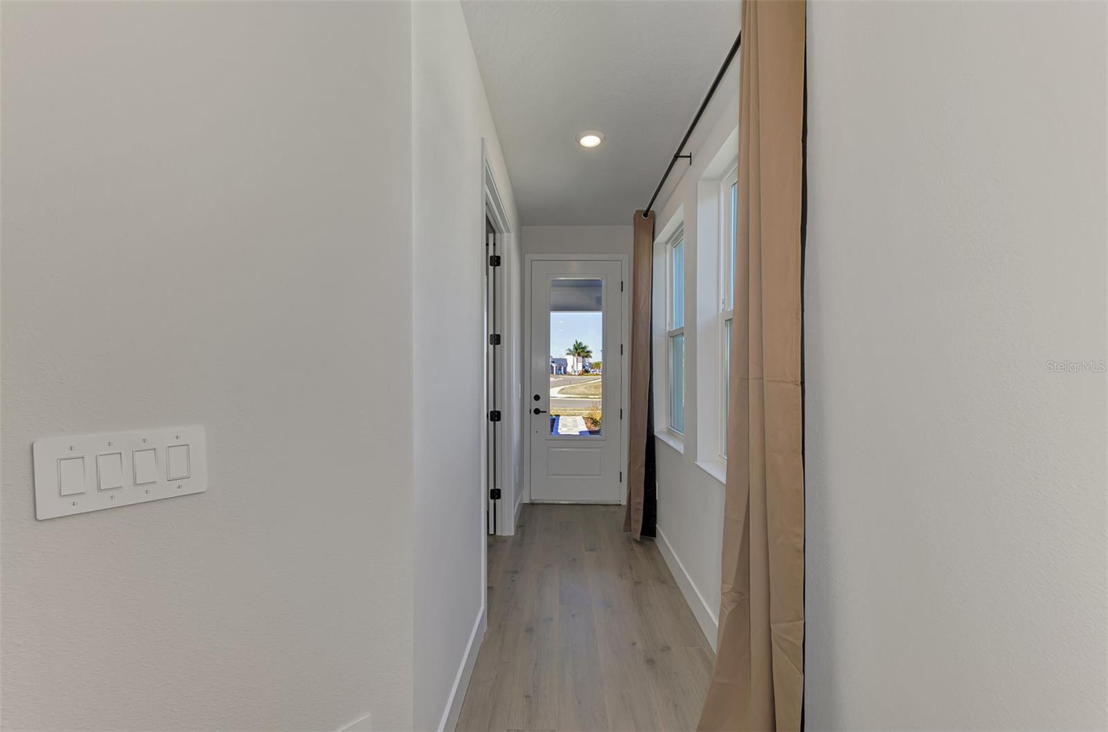 GRACEWATER/SARASOTA PH 1 - Residential Lease