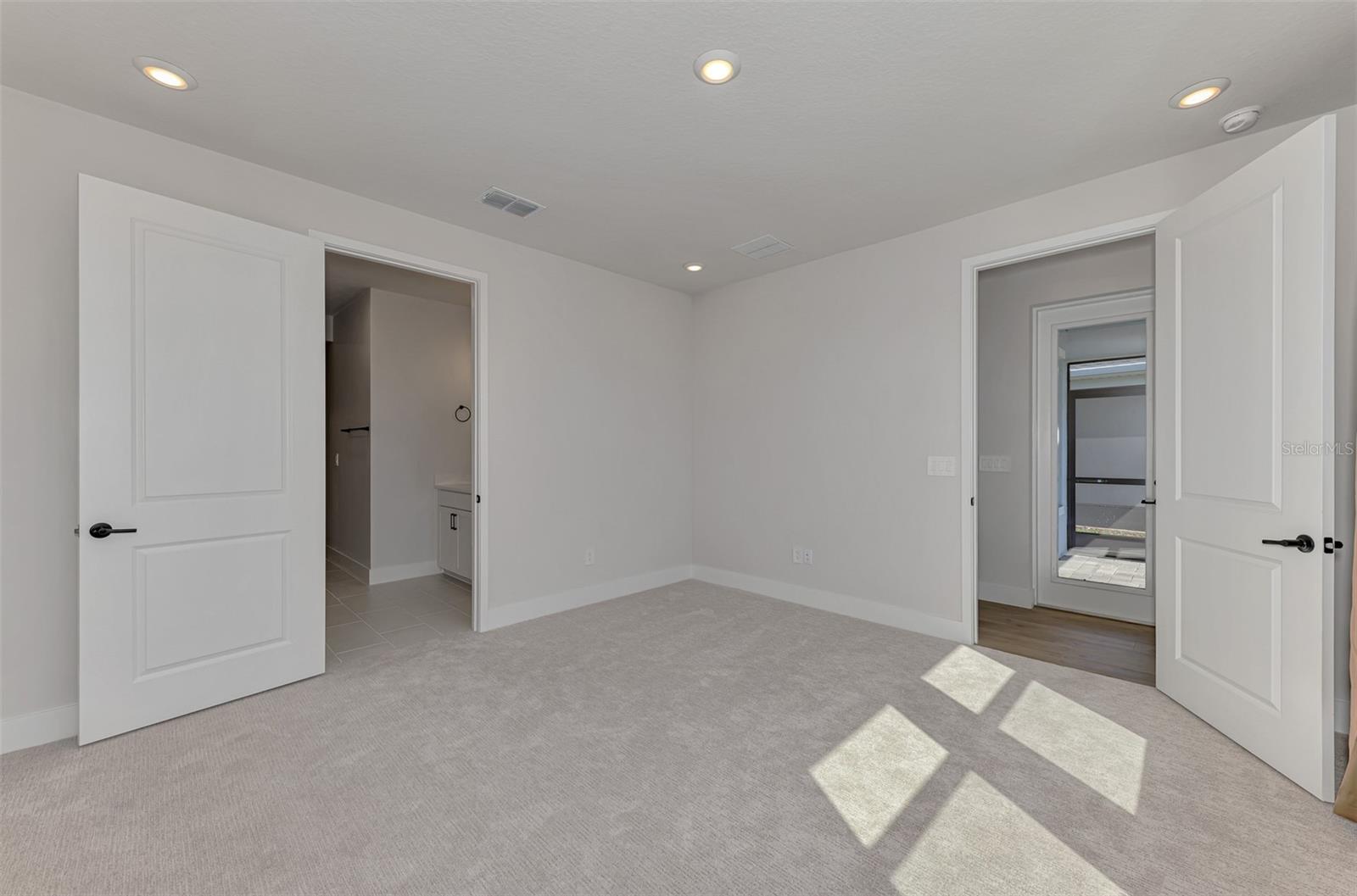 GRACEWATER/SARASOTA PH 1 - Residential Lease