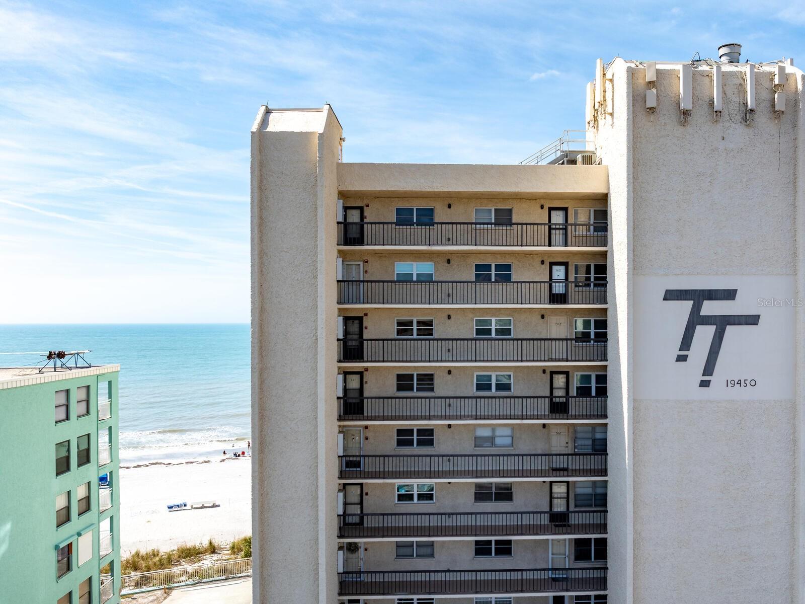 TAHITIAN TOWERS CONDO - Residential