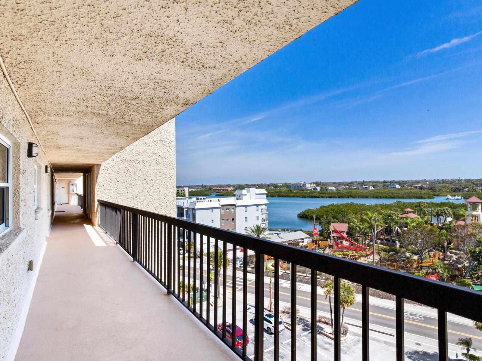 TAHITIAN TOWERS CONDO - Residential