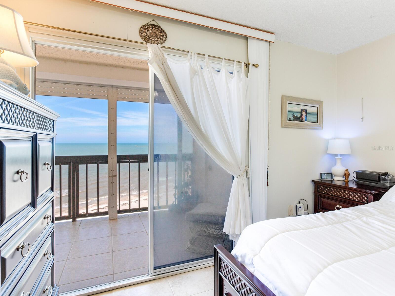 TAHITIAN TOWERS CONDO - Residential