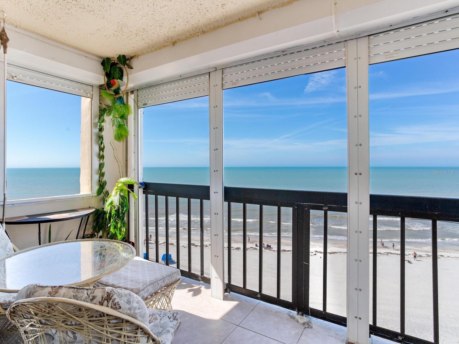 TAHITIAN TOWERS CONDO - Residential