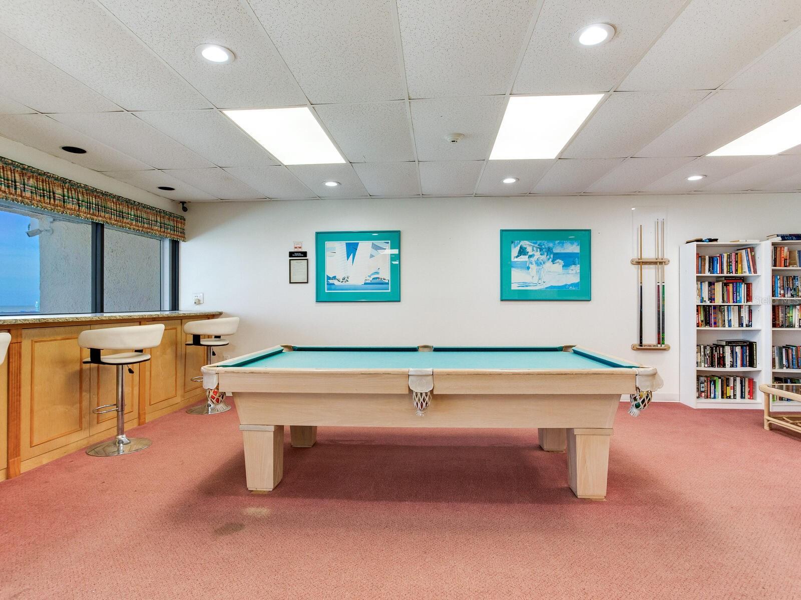 TAHITIAN TOWERS CONDO - Residential