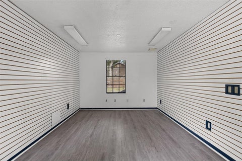 Tiny photo for 697 E Anderson Road, Groveland, FL 34736 (MLS # G5116959)