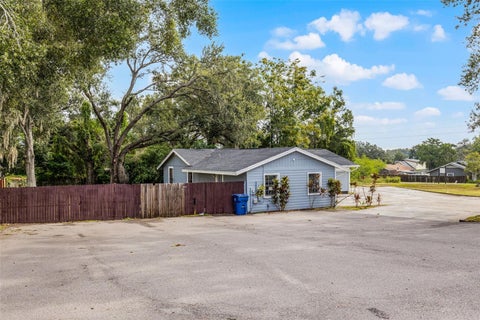 Tiny photo for 697 E Anderson Road, Groveland, FL 34736 (MLS # G5116959)