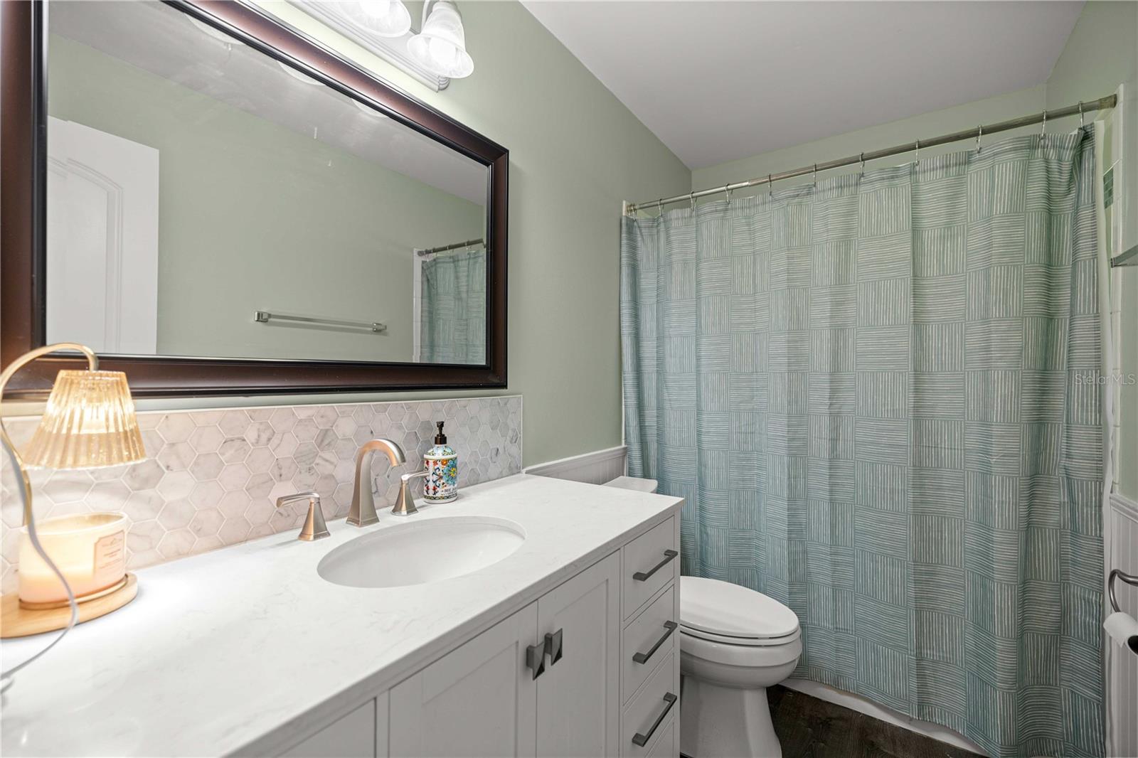 PINE RIDGE ESTATE - Residential