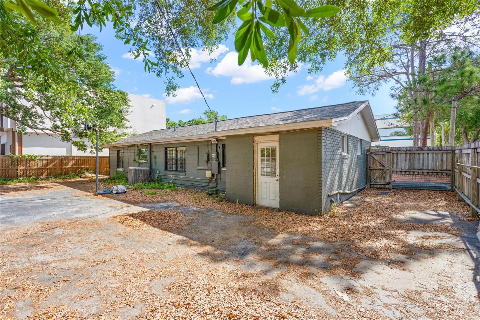 OAKFORD - Residential