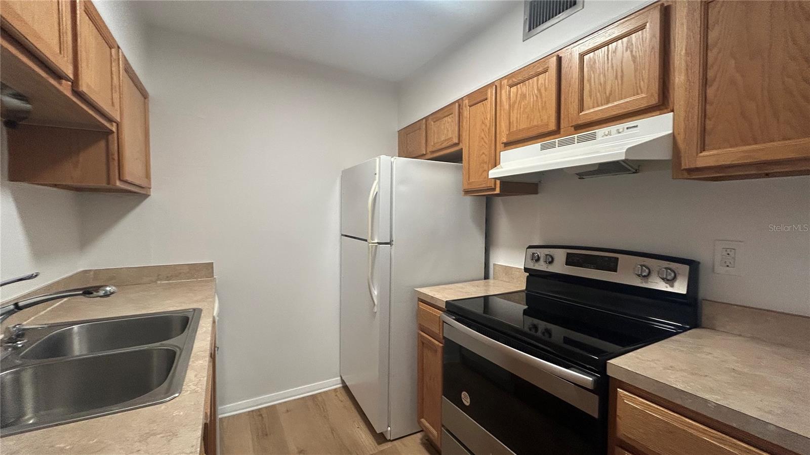 OAKS - Residential Lease